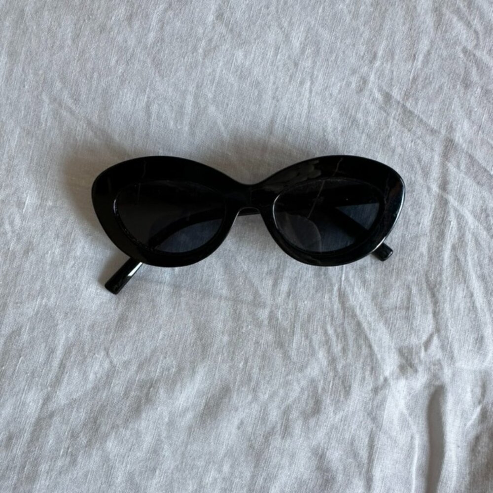 Le Specs Retro Sunglasses